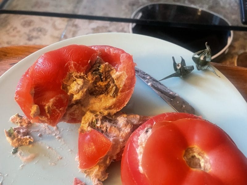Cliquez pour zoomer ! Tomates farcies au thon Thermomix par Dominou