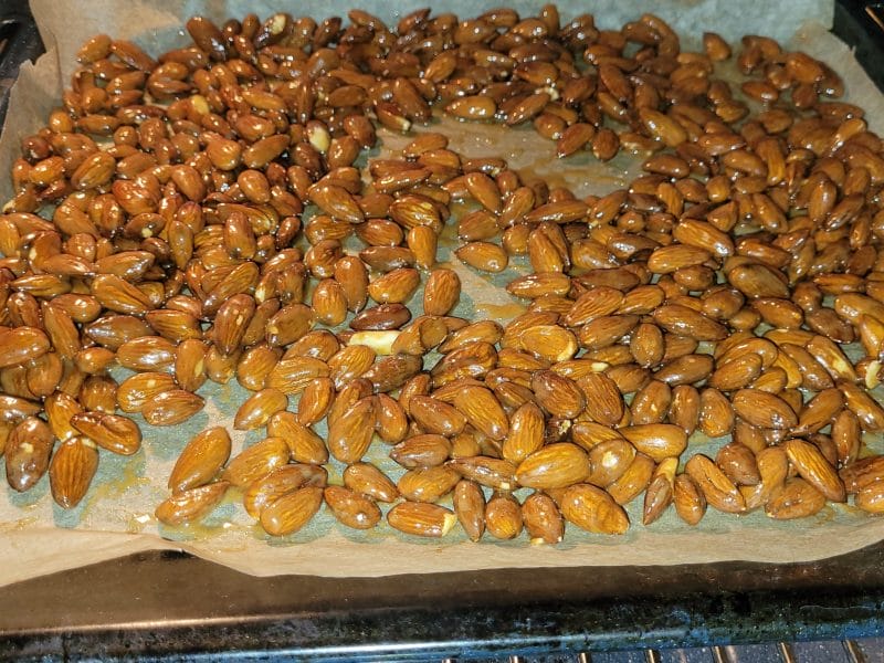 Cliquez pour zoomer ! Amandes grillées à la cannelle et au miel Thermomix par amelie_239