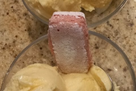 Cliquez pour zoomer ! Crème glacée coco framboise Thermomix par tortuenana4