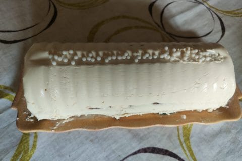 Cliquez pour zoomer ! Bûche vanille praliné Thermomix par coco15600