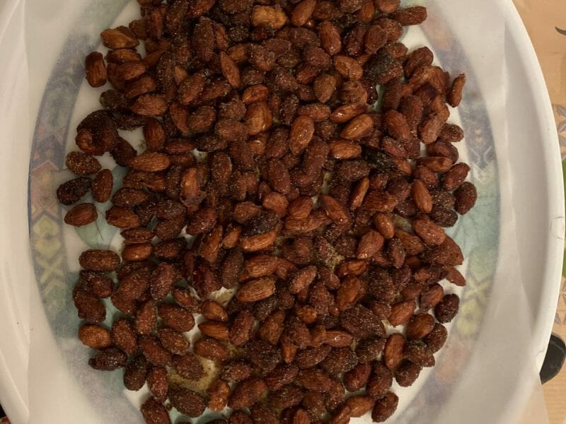 Cliquez pour zoomer ! Amandes grillées à la cannelle et au miel Thermomix par sylvie_272