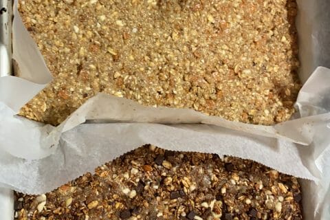 Cliquez pour zoomer ! Barres de céréales à l’avoine, noisettes, banane et chocolat Thermomix par sylvie_272