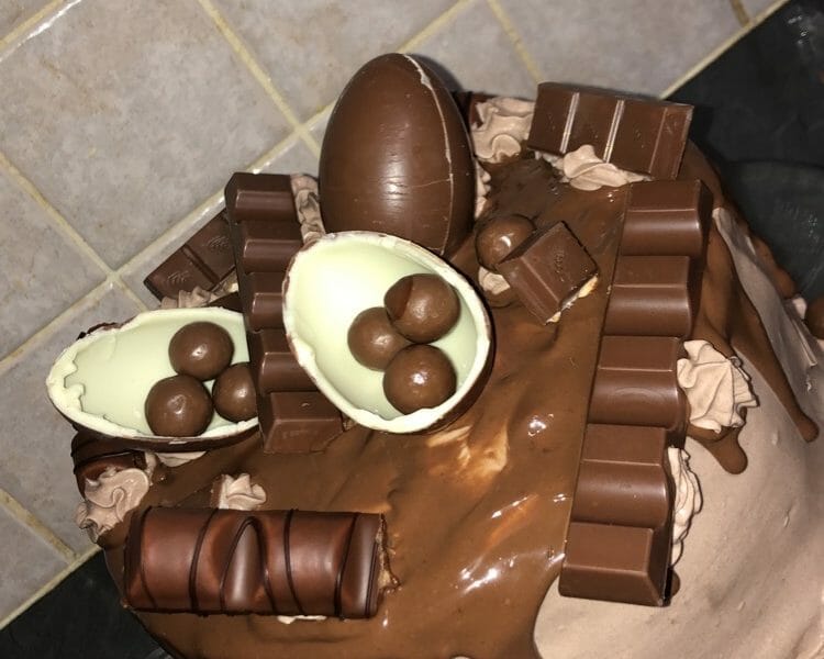 Cliquez pour zoomer ! Layer cake Kinder Bueno Thermomix par precilias