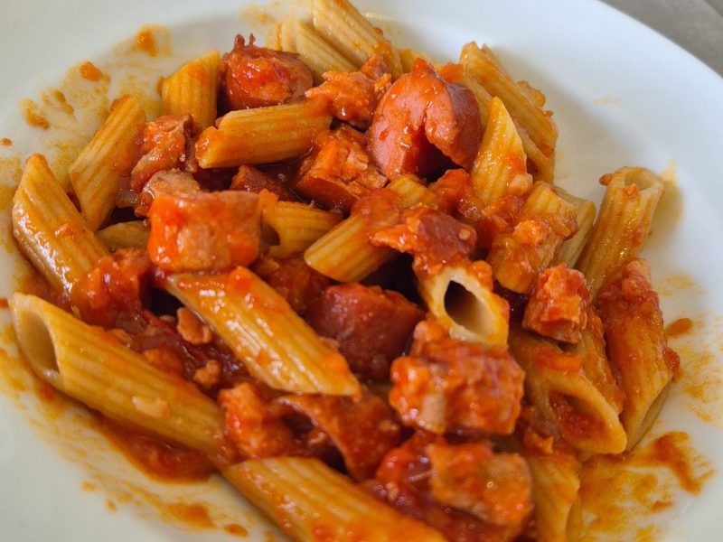 Cliquez pour zoomer ! Rigatoni façon bolognaise à la saucisse de Morteau Thermomix par melboxies