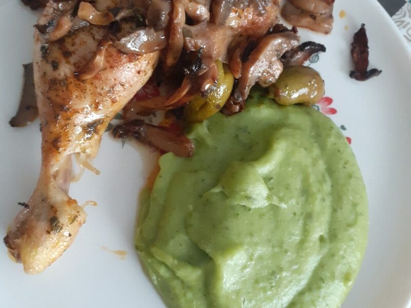 Cliquez pour zoomer ! Purée de pommes de terre à l’ail des ours Thermomix par maiyah57