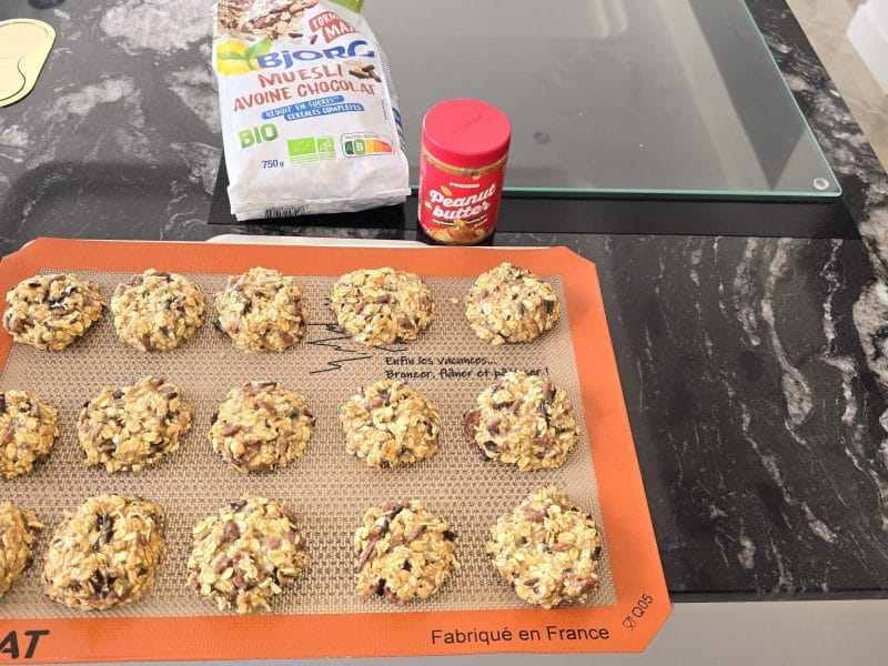 Cliquez pour zoomer ! Biscuits avoine, banane et chocolat Thermomix par lisafit