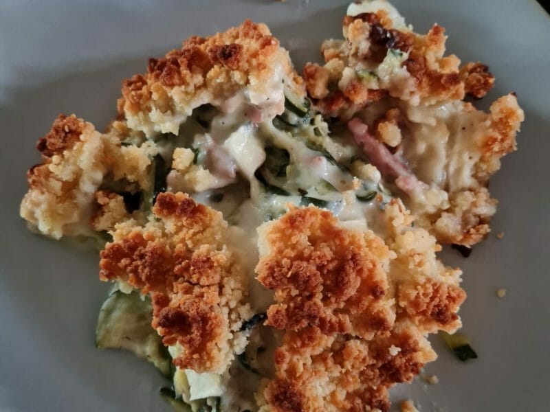 Cliquez pour zoomer ! Crumble courgettes, chèvre et lardons Thermomix par Gabrielle
