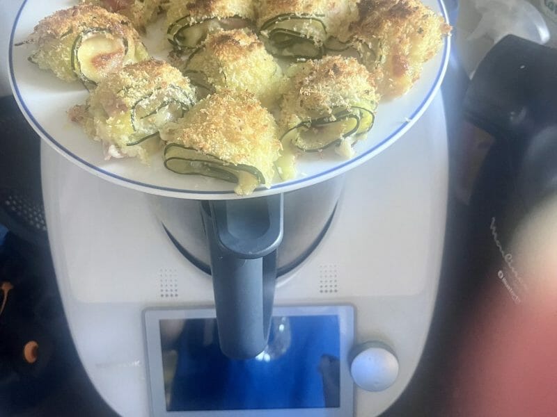 Cliquez pour zoomer ! Roulés de courgettes au jambon Thermomix par Plume13400