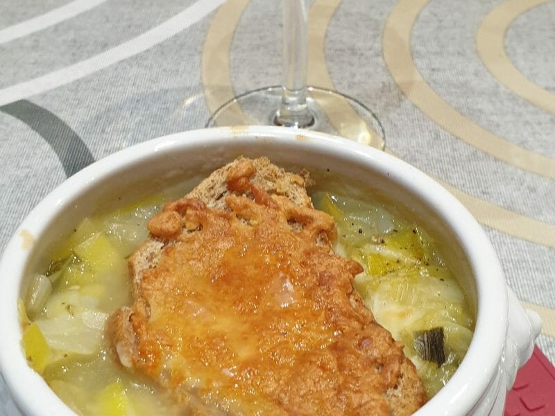 Cliquez pour zoomer ! Soupe de poireaux gratinée Thermomix par fat88700