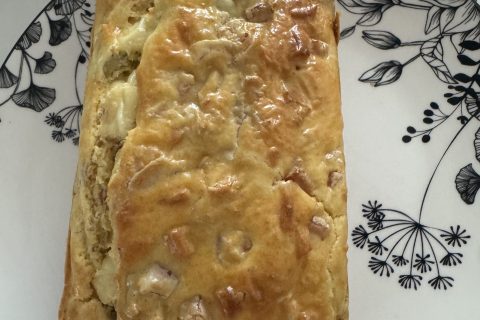 Cliquez pour zoomer ! Cake salé jambon fromage et olives Thermomix par carine78599