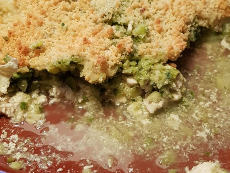 Cliquez pour zoomer ! Crumble poulet, courgettes et parmesan Thermomix par nathalie27469
