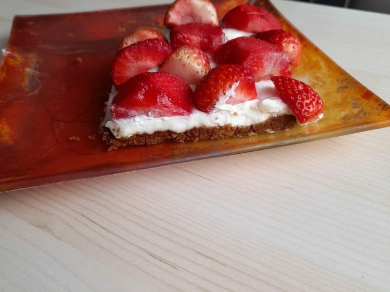 Cliquez pour zoomer ! Tarte aux fraises sans cuisson Thermomix par alexandra_223