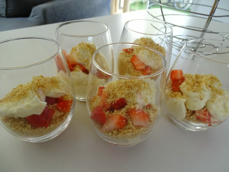 Cliquez pour zoomer ! Tiramisu aux framboises et spéculoos Thermomix par sylsol