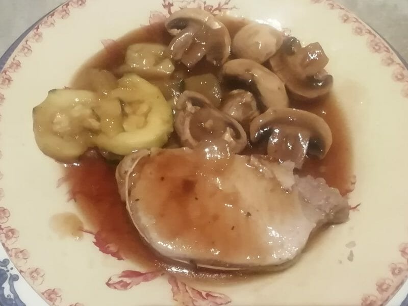 Cliquez pour zoomer ! Roti de porc sauce échalote Thermomix par blanblandinette