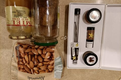 Cliquez pour zoomer ! Amandes grillées à la cannelle et au miel Thermomix par babucita