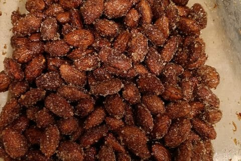 Cliquez pour zoomer ! Amandes grillées à la cannelle et au miel Thermomix par babucita