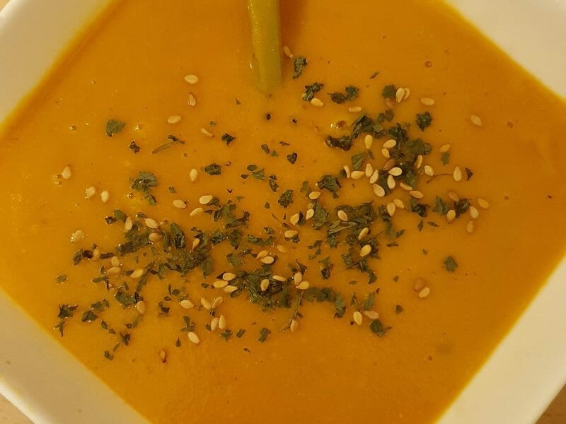 Cliquez pour zoomer ! Velouté de lentilles corail Thermomix par carolinette_23