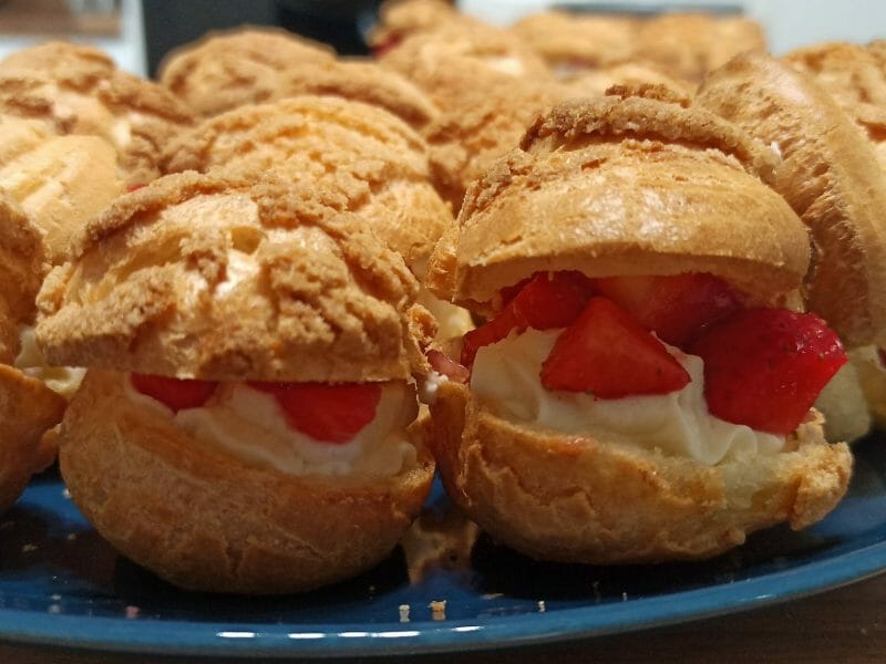 Cliquez pour zoomer ! Choux craquelin fraises chantilly Thermomix par noze