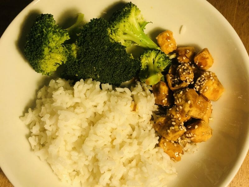 Cliquez pour zoomer ! Tofu sauté aux graines de sésame Thermomix par agnes_71