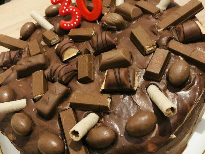 Cliquez pour zoomer ! Layer cake Kinder Bueno Thermomix par salmamiara