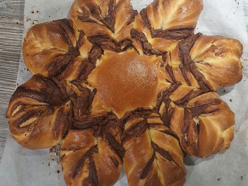 Cliquez pour zoomer ! Brioche étoilée au Nutella Thermomix par marjo_bm