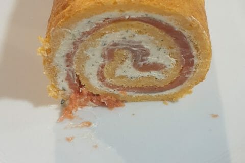 Cliquez pour zoomer ! Roulé à la tomate, saumon et fromage Thermomix par jtebich19