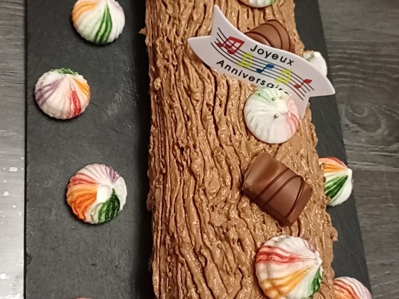 Cliquez pour zoomer ! Roulé au Kinder Bueno Thermomix par akasha61