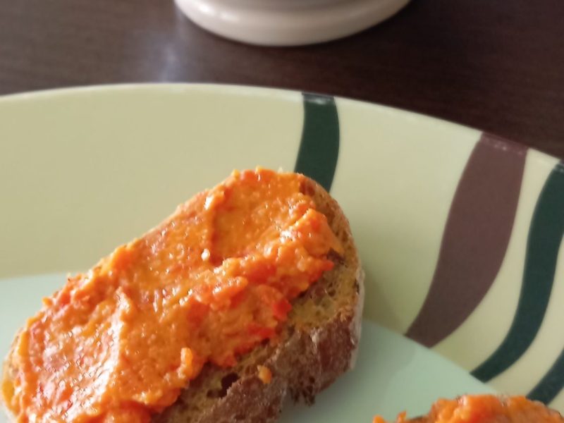Cliquez pour zoomer ! Houmous aux poivrons rouges Thermomix par vendeusedepain