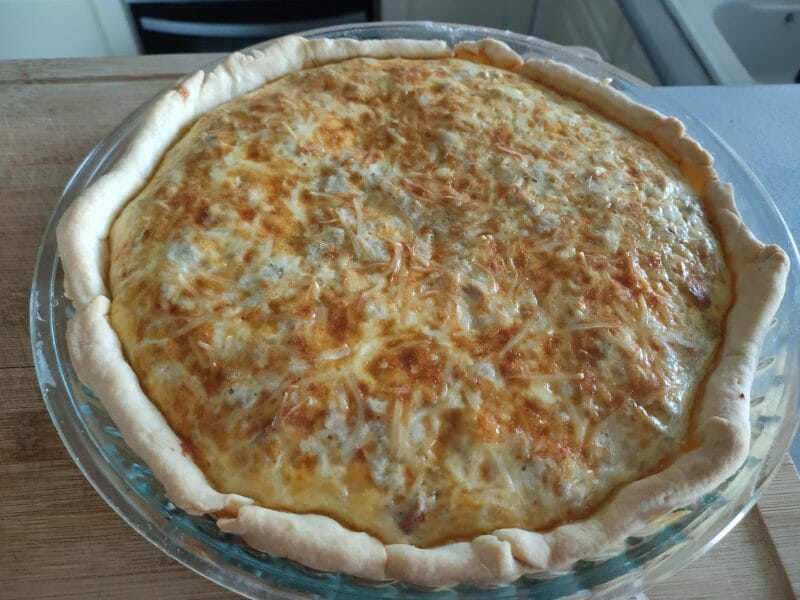 Cliquez pour zoomer ! Quiche au thon et aux noisettes Thermomix par KlrV