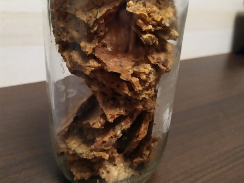 Cliquez pour zoomer ! Crackers salés à l’emmental et aux graines Thermomix par amandine_362