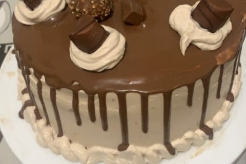 Cliquez pour zoomer ! Layer cake Kinder Bueno Thermomix par rachou_3