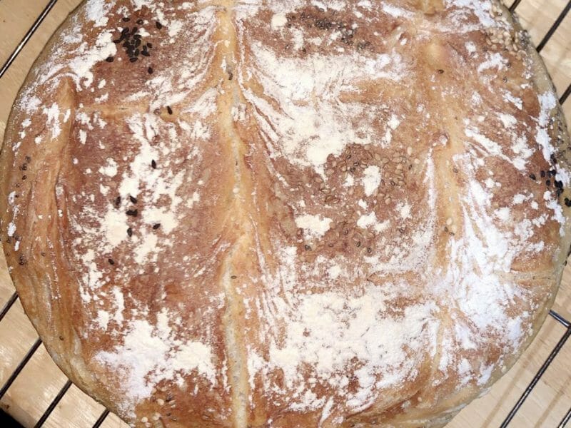 Cliquez pour zoomer ! Pain Cocotte Thermomix par nourelhouda1411