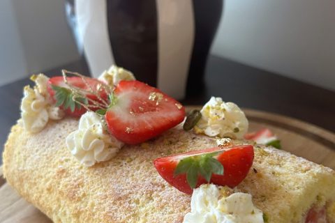 Cliquez pour zoomer ! Fraisier roulé Thermomix par nourelhouda1411