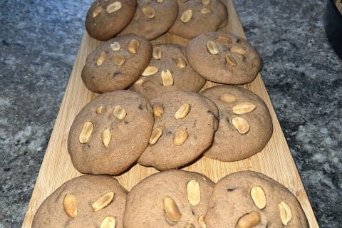 Cliquez pour zoomer ! Cookies aux 3 chocolats et noisettes Thermomix par emmarobrob
