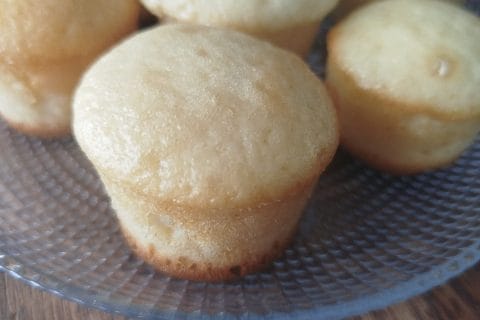 Cliquez pour zoomer ! Madeleines au yaourt Thermomix par emeline_88