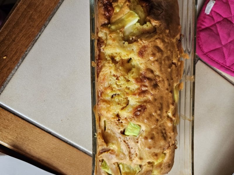 Cliquez pour zoomer ! Cake courgettes et cheddar Thermomix par jennie_2