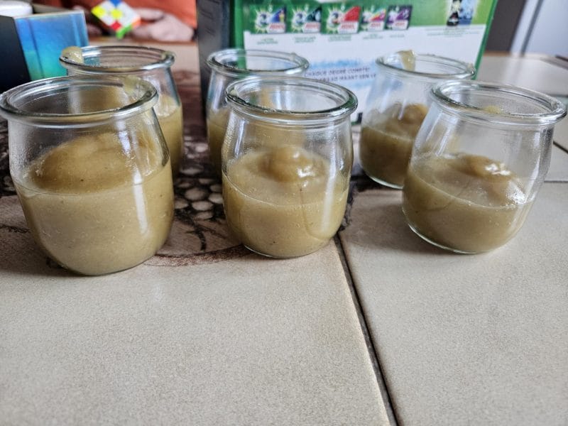 Cliquez pour zoomer ! Compote de pommes, bananes et miel Thermomix par jennie_2