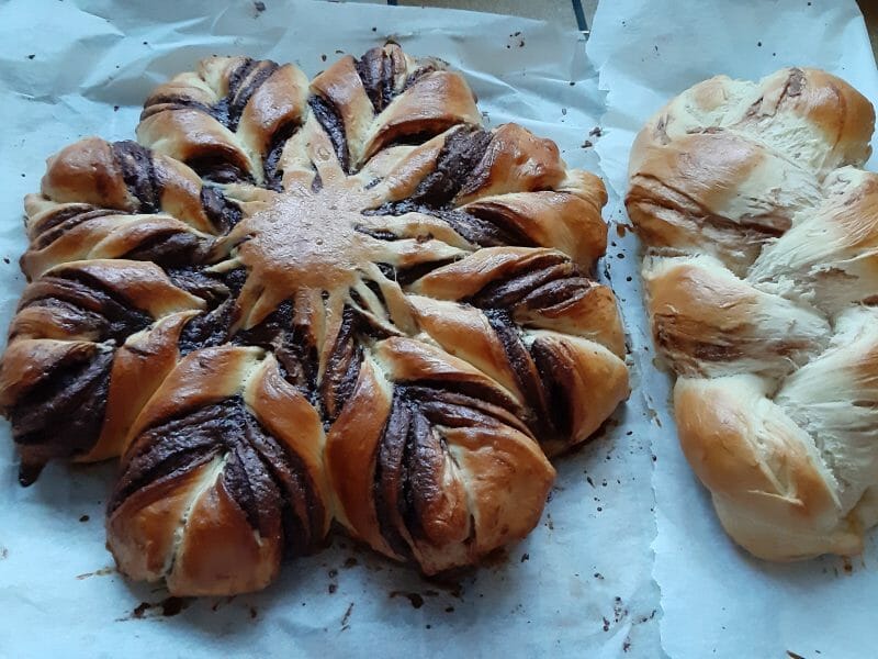 Cliquez pour zoomer ! Brioche étoilée au Nutella Thermomix par azalyne