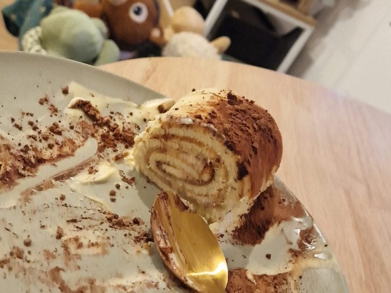 Cliquez pour zoomer ! Bûche Tiramisu Thermomix par bejoioluayne