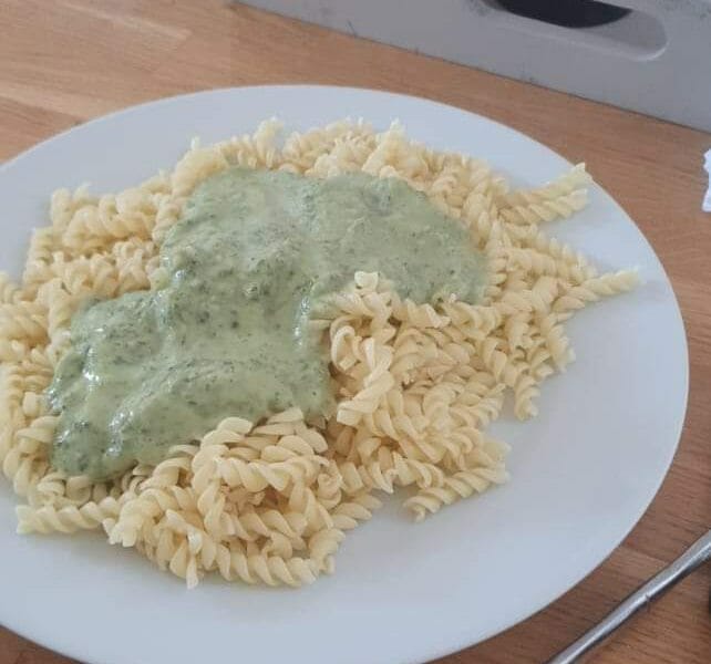 Cliquez pour zoomer ! Farfalle à la crème de courgettes Thermomix par yonyon85