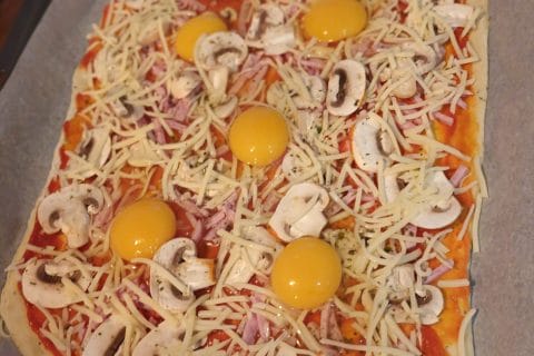 Cliquez pour zoomer ! Pizza au thon et aux olives Thermomix par stephanie_577