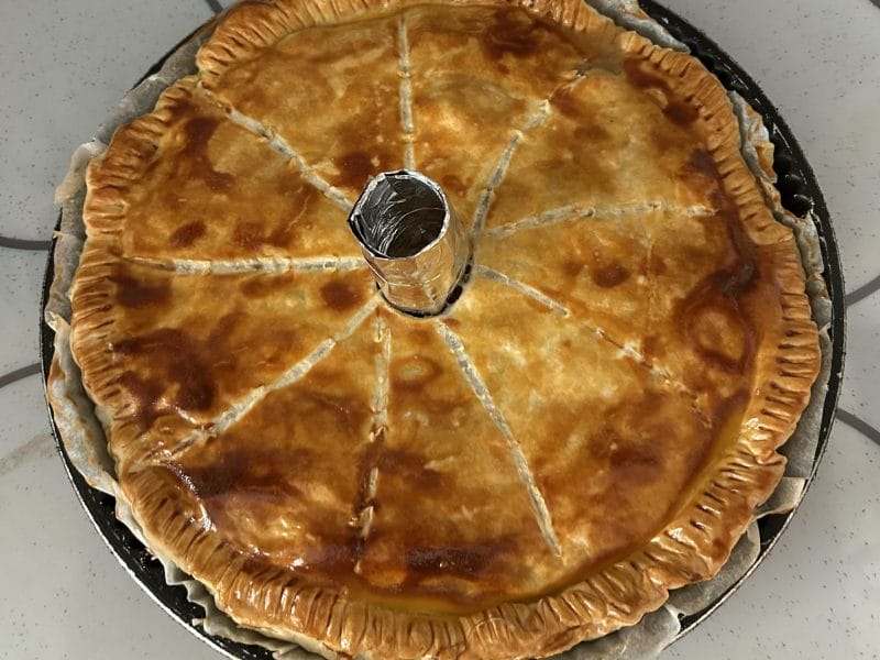 Cliquez pour zoomer ! Tourte aux cuisses de canard confites et champignons Thermomix par perla19