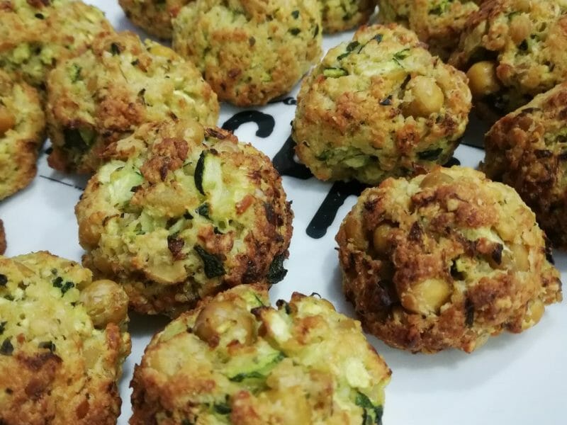 Cliquez pour zoomer ! Boulettes pois chiches et courgettes Thermomix par melanie_466