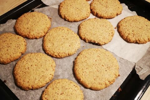 Cliquez pour zoomer ! Biscuits aux flocons d’avoine et amandes Thermomix par benathi