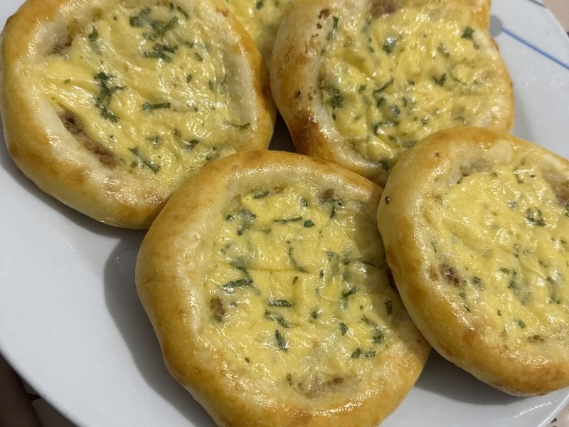 Cliquez pour zoomer ! Poğaça – Petits pains Turcs à la Feta Thermomix par ikram_14