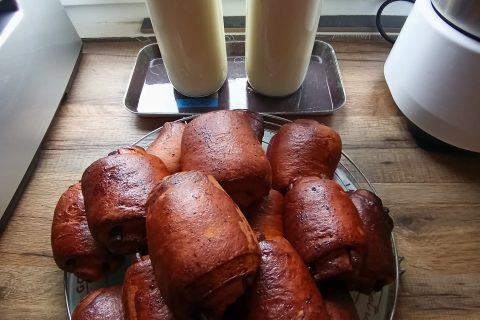 Cliquez pour zoomer ! Pains au chocolat briochés Thermomix par beaou