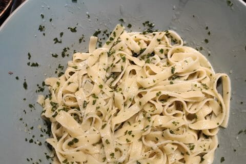 Cliquez pour zoomer ! Spaghetti à l’ail et à l’huile d’olive Thermomix par aramata_1