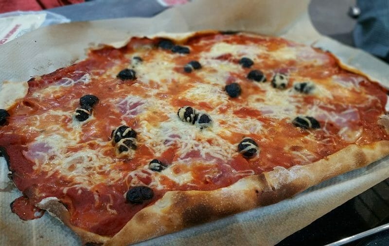 Cliquez pour zoomer ! Pizza Reine Thermomix par Michette26