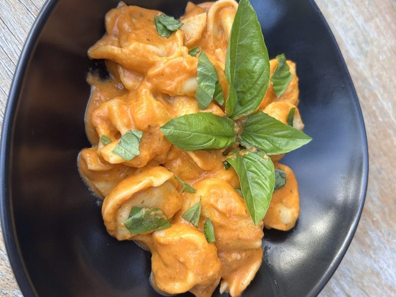 Cliquez pour zoomer ! Pâtes sauce rosée ail et basilic Thermomix par melmathys