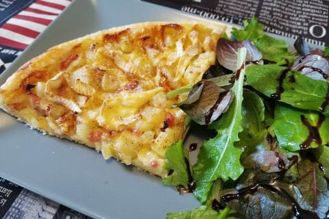 Cliquez pour zoomer ! Tarte au camembert, pommes et lardons Thermomix par melmathys
